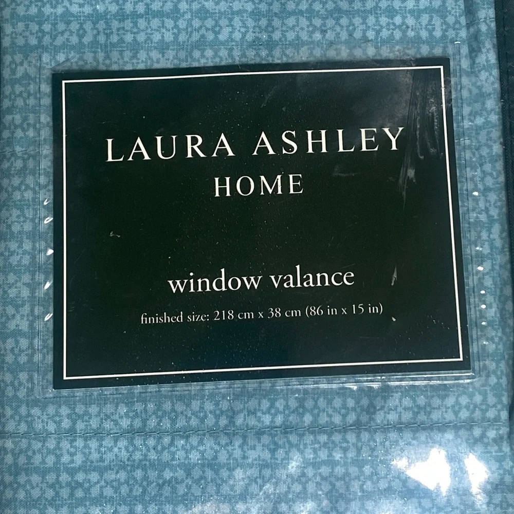 Laura Ashley Home Arietta Valance 15 x 86 Blue Cottage New Top Treatment